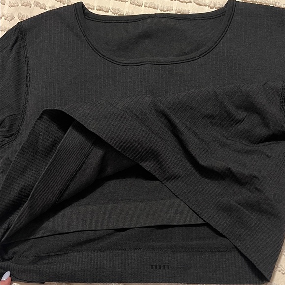 lululemon athletica Ribbed Black Crop Top - Picture 4 of 4